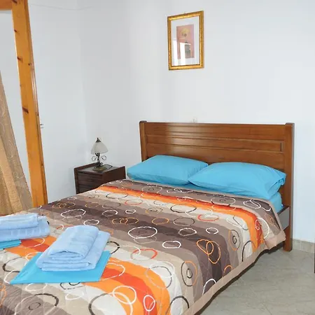 Apartment Giannis Maria *