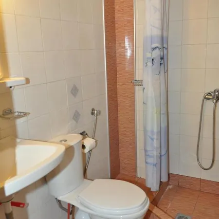Apartment Giannis Maria *